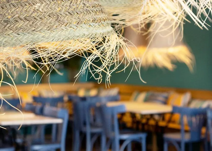 Konukevi Yomo Bcn Port Barselona