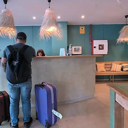 Yomo Bcn Port Guest house Barcelona