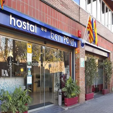 Yomo Bcn Port Guest house