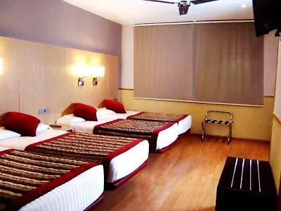 ホスタル Bcn ポート 2*