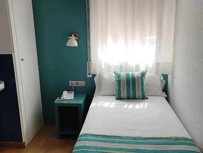 Vendégház Yomo Bcn Port 2*