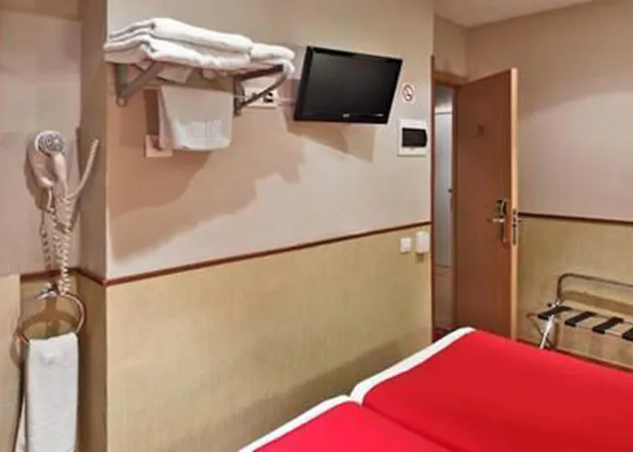 Yomo Bcn Port Vendégház Barcelona