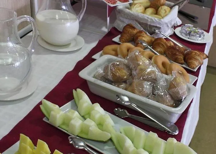 Yomo Bcn Port Vendégház