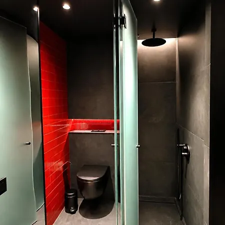 Pensjonat Yomo Bcn Port 2*