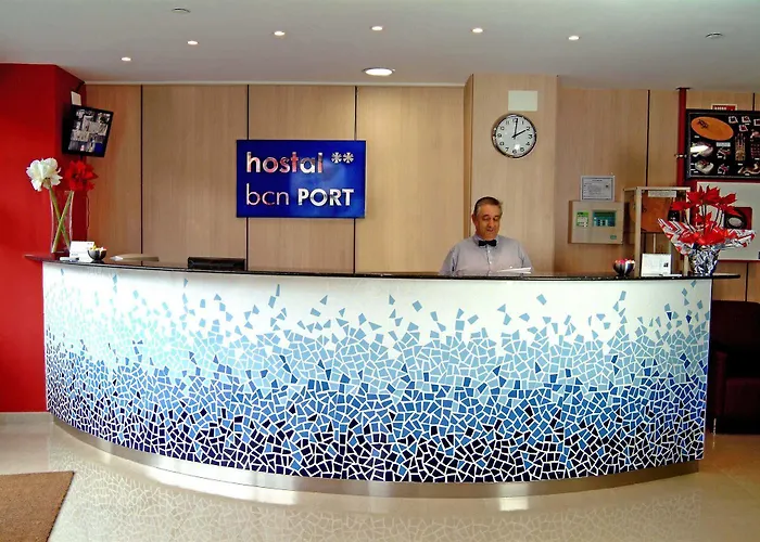 Yomo Bcn Port بيت ضيافة